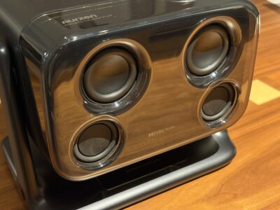 Aurzen Boom mini 背面のスピーカー